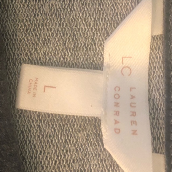 Lauren Conrad Grey Pullover Top - Picture 4 of 6